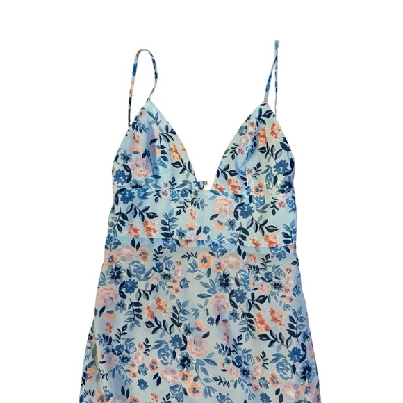 Lovers + Friends Ahamani Floral Gown Size XS - Picture 6 of 9